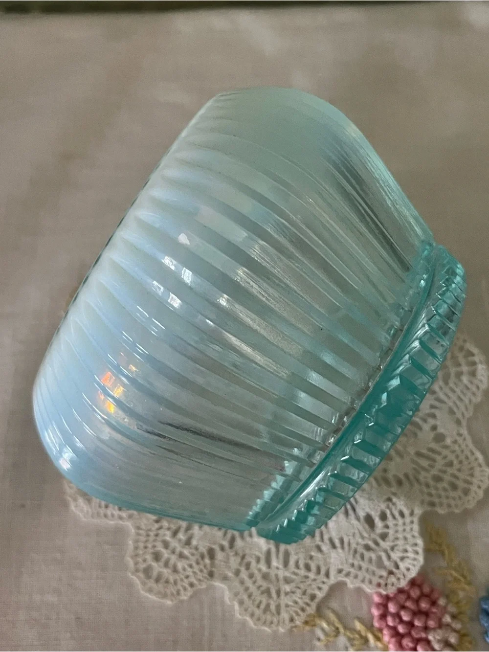 Vintage 1980s Fenton French Opalescent Rib Optic Glass Rose Bowl Vase, magnese
